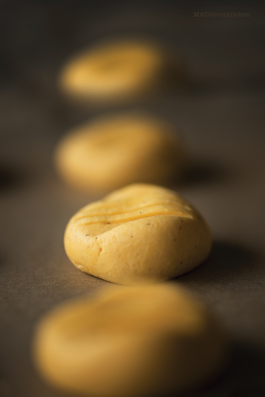 Melting Moments/Eggless Custard cookies are absolutely soft, melt in the mouth cookies. This fool proof, eggless cookie is super easy and quick to make.