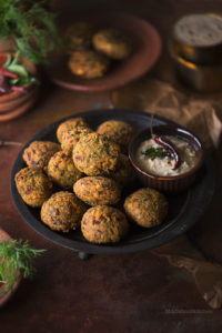 Ambode , are deepfried fritters made using Bengal gram and lot of spices. It is an addictive , coffeetime or teatime snack.