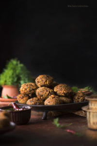 Ambode , are deepfried fritters made using Bengal gram and lot of spices. It is an addictive , coffeetime or teatime snack.