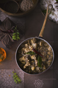 Bendekaayi Gojju, is this tangy , spicy, sweet coconut based curry which takes absolutely yum with roti or with steaming hot rice with a dollop of ghee. 