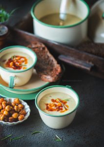 Chickpea soup, topped with roasted chickpea is flavoured with rosemary and garlic. It is creamy, thick, filling and simple to make.