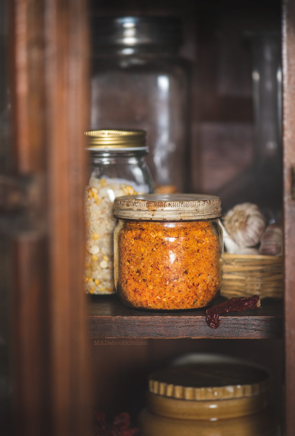 Yellu Bella Chutney Pudi is a garlic chutney powder, spicy , sweet and very addictive made using left over Yellu Bella after Sankranti.