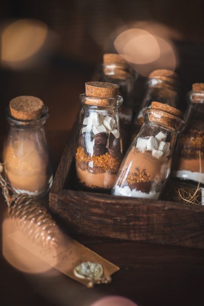 Hot Chocolate Gift Jars make the perfect gifting idea for Christmas & New Year. If you like edible gifts then Hot Chocolate Gift Jars are a must.